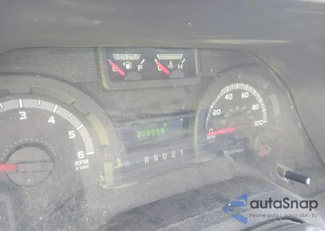 2010 Ford E-350 Super Duty from USA, damaged, VIN 1FTSS3EL8ADA16321